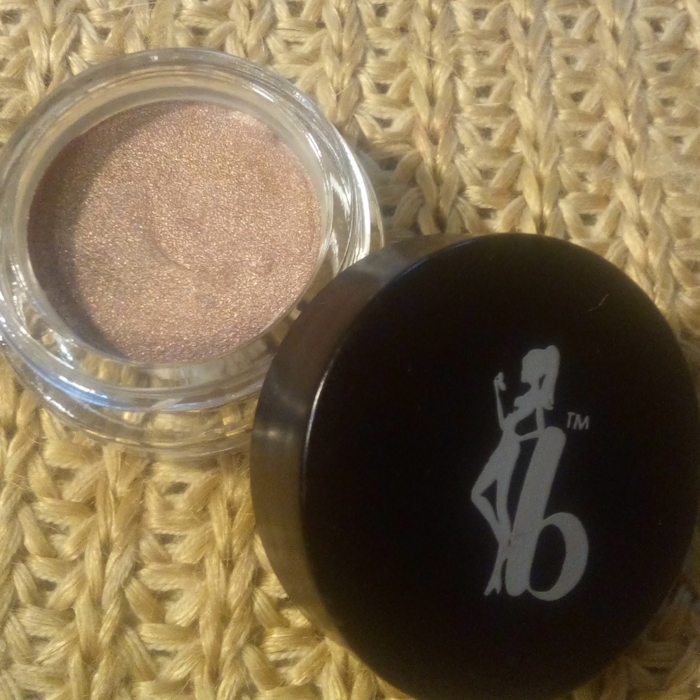 PICK 5 FOR 25 BE A BOMBSHELL EYE BASE